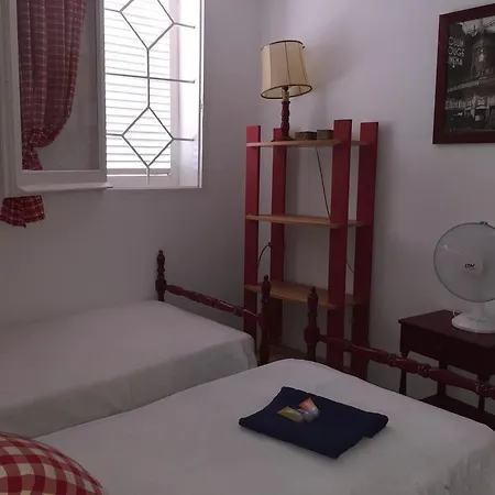 Casa Saguarda *